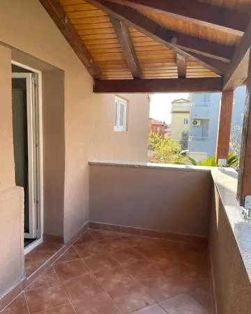 Rovinj Apartment Eni, Parking And Wifi Gratis * 罗维尼